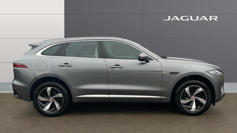 Jaguar F-Pace 2.0 P400e R-Dynamic SE 5dr Auto AWD Estate